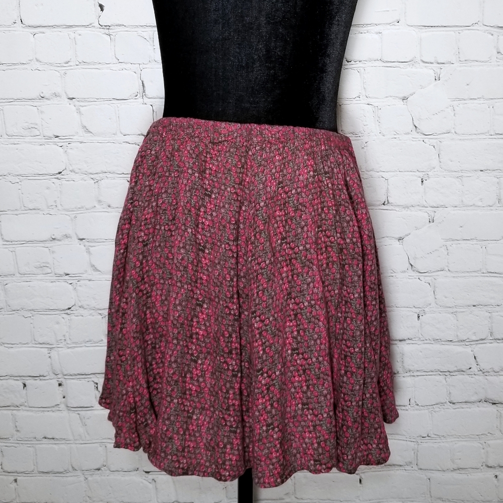 Urban Outfitters Kimchi Blue knit floral skirt - Picture 2 of 5